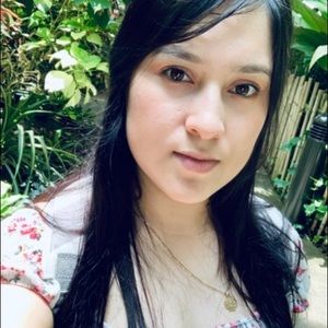 Meet your Posher, Juana